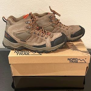 Nord Trail Mt. Hunter II Hiking Boots